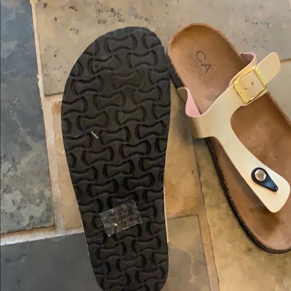 CA by Carrini sandals - Picture 2 of 3